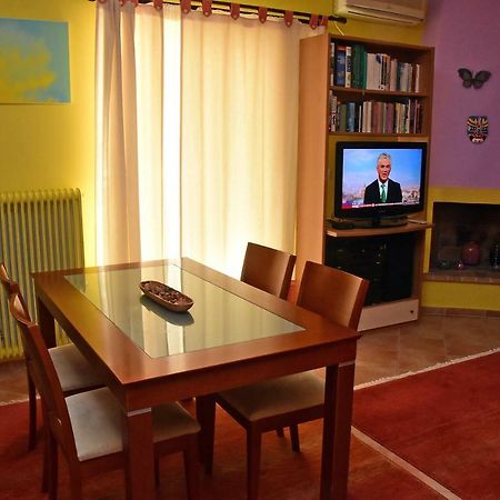 Apartament Theo And Kaiti Ateny Zewnętrze zdjęcie